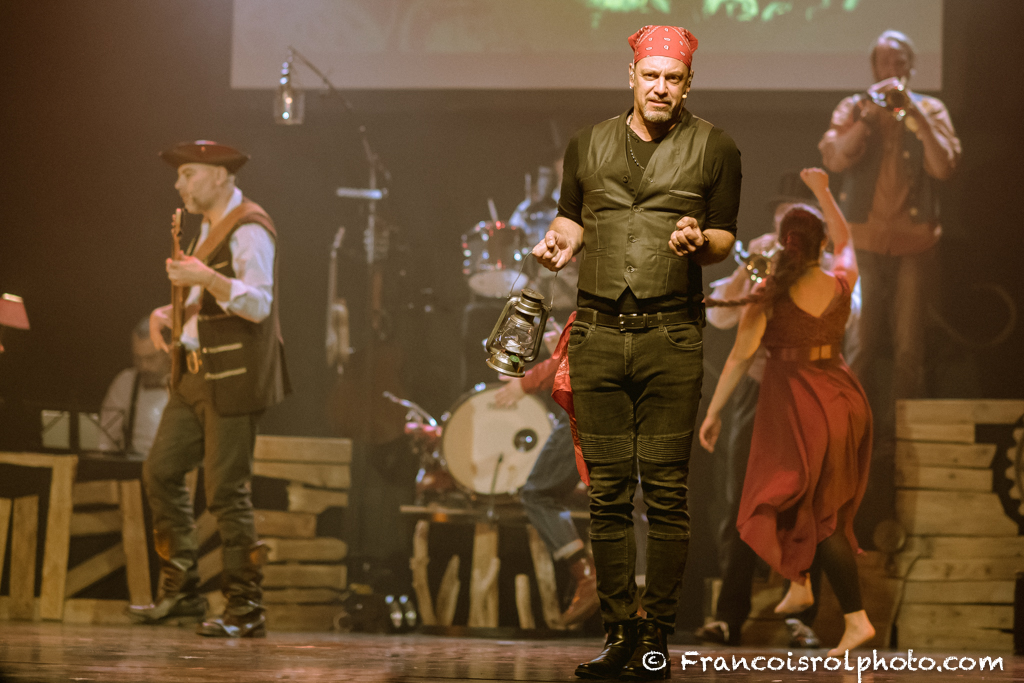 Pascal, Sébastien, Marine, Paul