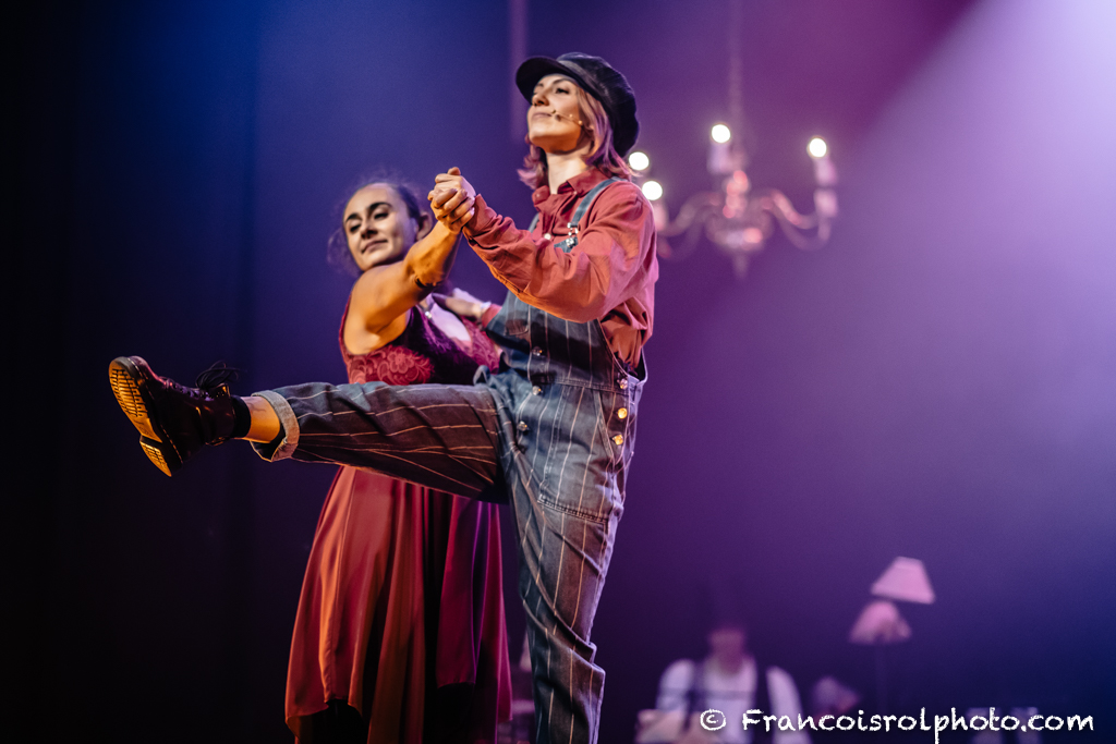 Marine, Pauline Marine, Pauline