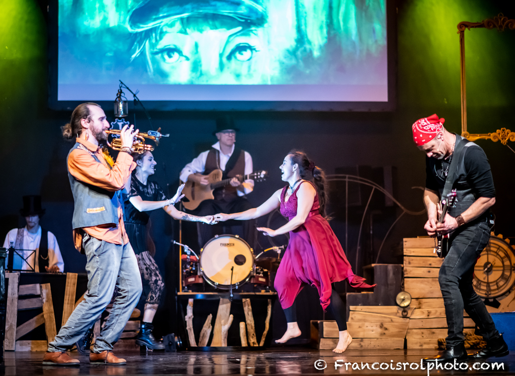 Rémi, Paul, Sarah, Olivier, Sarah, Sébastien