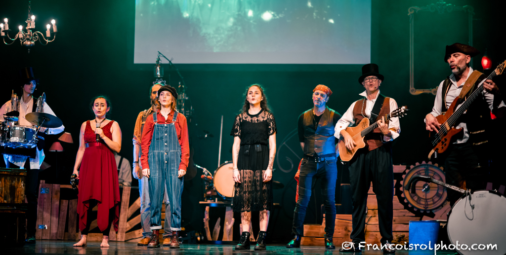 Rémi, Marine, Paul, Pauline, Sarah, Sébastien, Olivier, Pascal