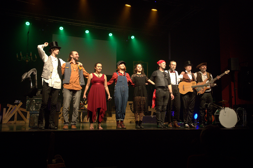 Rémi, Paul, Marine, Pauline, Sarah, Sébastien, Denis, Olivier, Pascal