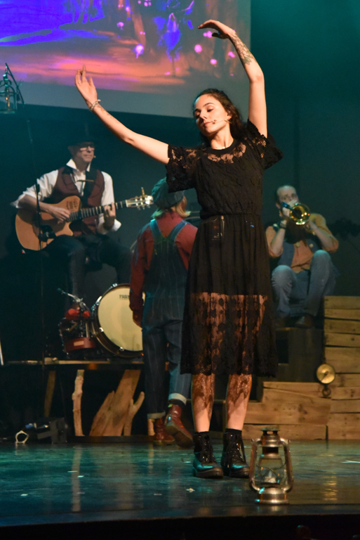 Olivier, Pauline, Sarah, Paul © Gilles Jouvenel