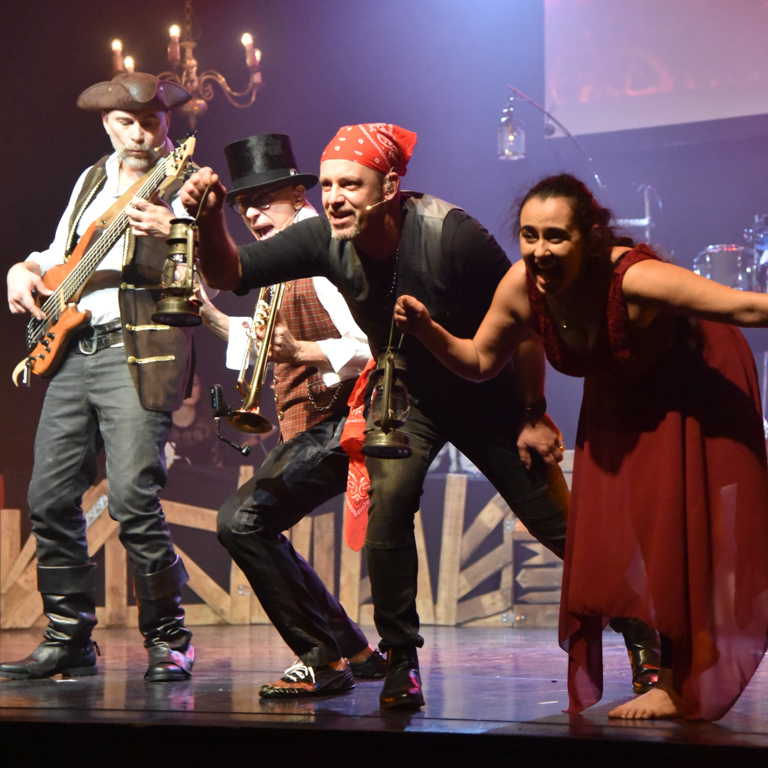 Pascal, Olivier, Sébastien, Marine © Gilles Jouvenel