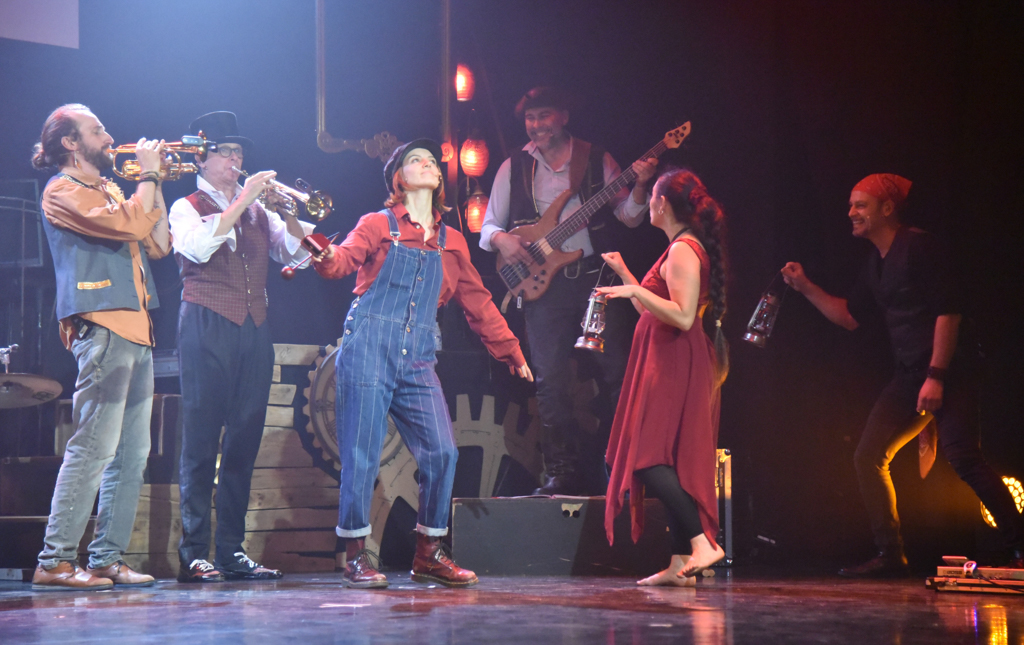 Paul, Olivier, Pauline, Pascal, Marine, Sébastien © Gilles Jouvenel