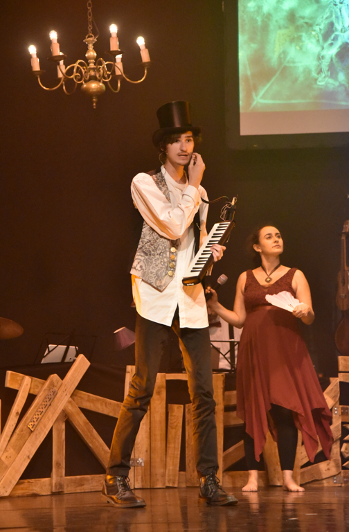 Rémi, Marine © Gilles Jouvenel