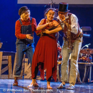 Pauline, Marine, Olivier – © François Rol