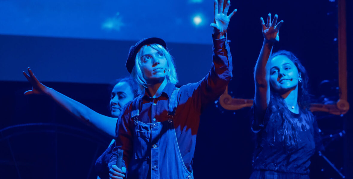 Marine, Pauline, Sarah – © François Rol