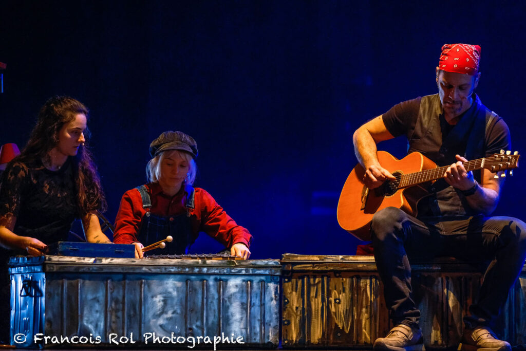 Sarah, Pauline, Sébastien – © François Rol