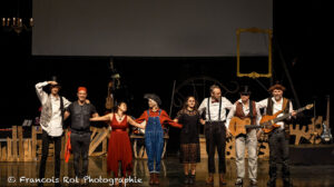 Rémi, Sébastien, Marine, Pauline, Sarah, Denis, Olivier, Pascal – © François Rol