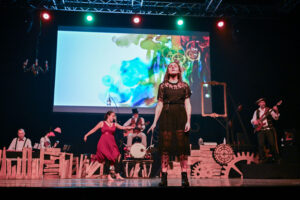 Denis, Marine, Olivier, Sarah, Pascal © Gilles Jouvenel