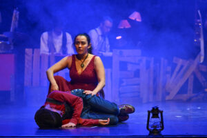 Marine, Pauline © Gilles Jouvenel