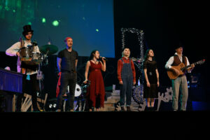 Rémi, Sébastien, Marine, Pauline, Sarah, Olivier © Gilles Jouvenel