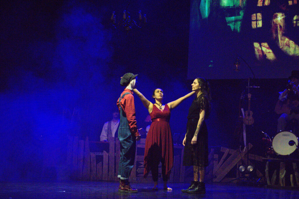 Pauline, Marine, Sarah © Éric Schaffter